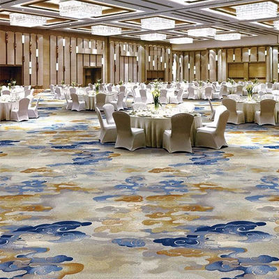 正方形の花のデザイン 毛糸のタフタスト PP素材 ロービー用ナイロンプリントカーペット