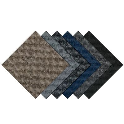商用オフィス ジオメトリックパターンを持つPP/ポリプロピレンのモジュール型長方形のカーペットタイル