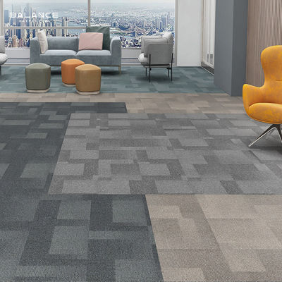 50×50 ナイロン厚い商用オフィスカーペットタイル