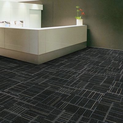 洗える50x50cmPP会議室 商用カーペットタイル 積み重量520g/sqm